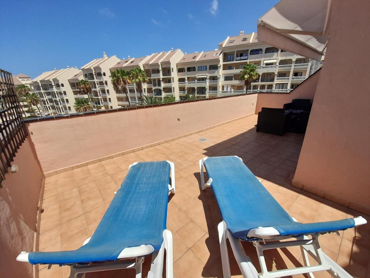 Appartamento The Heights Deluxe Arona  Esterno foto