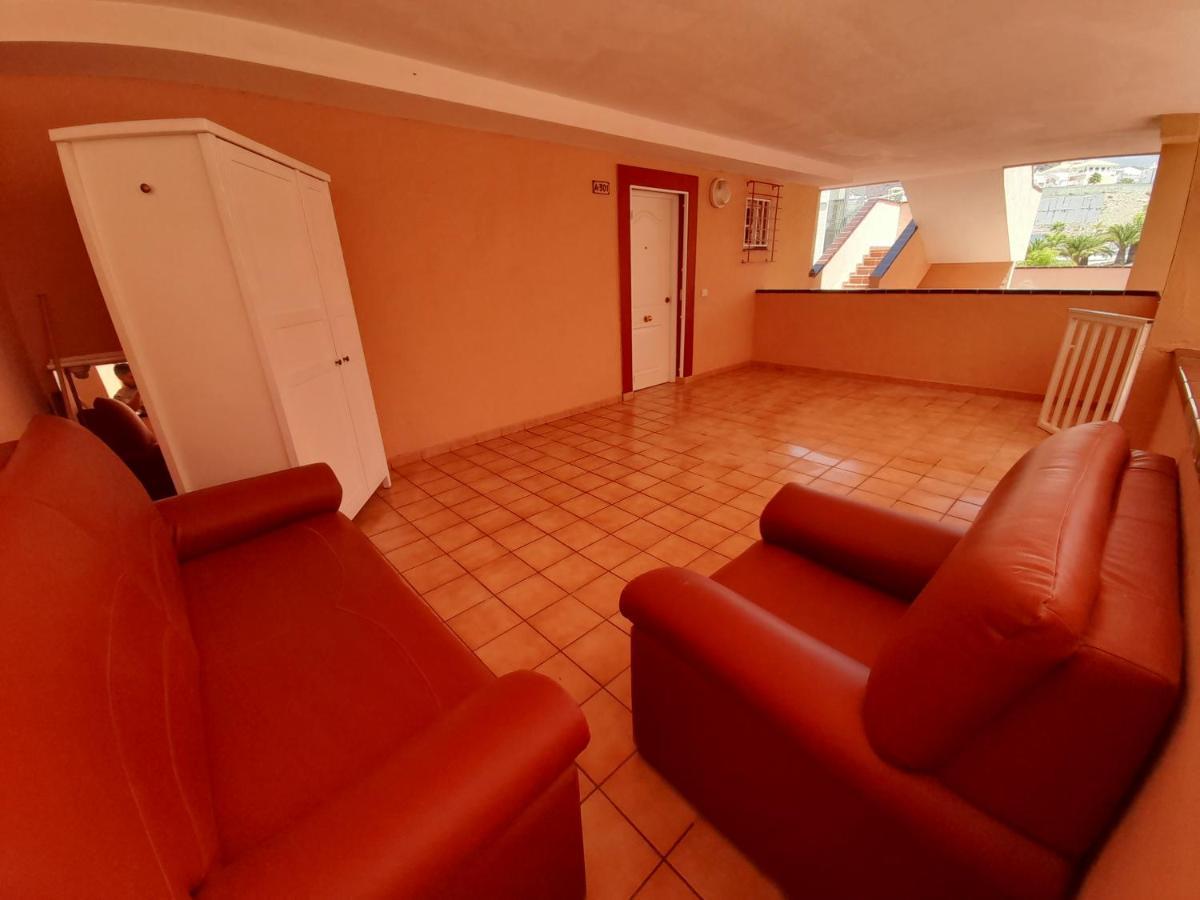 Appartamento The Heights Deluxe Arona  Esterno foto
