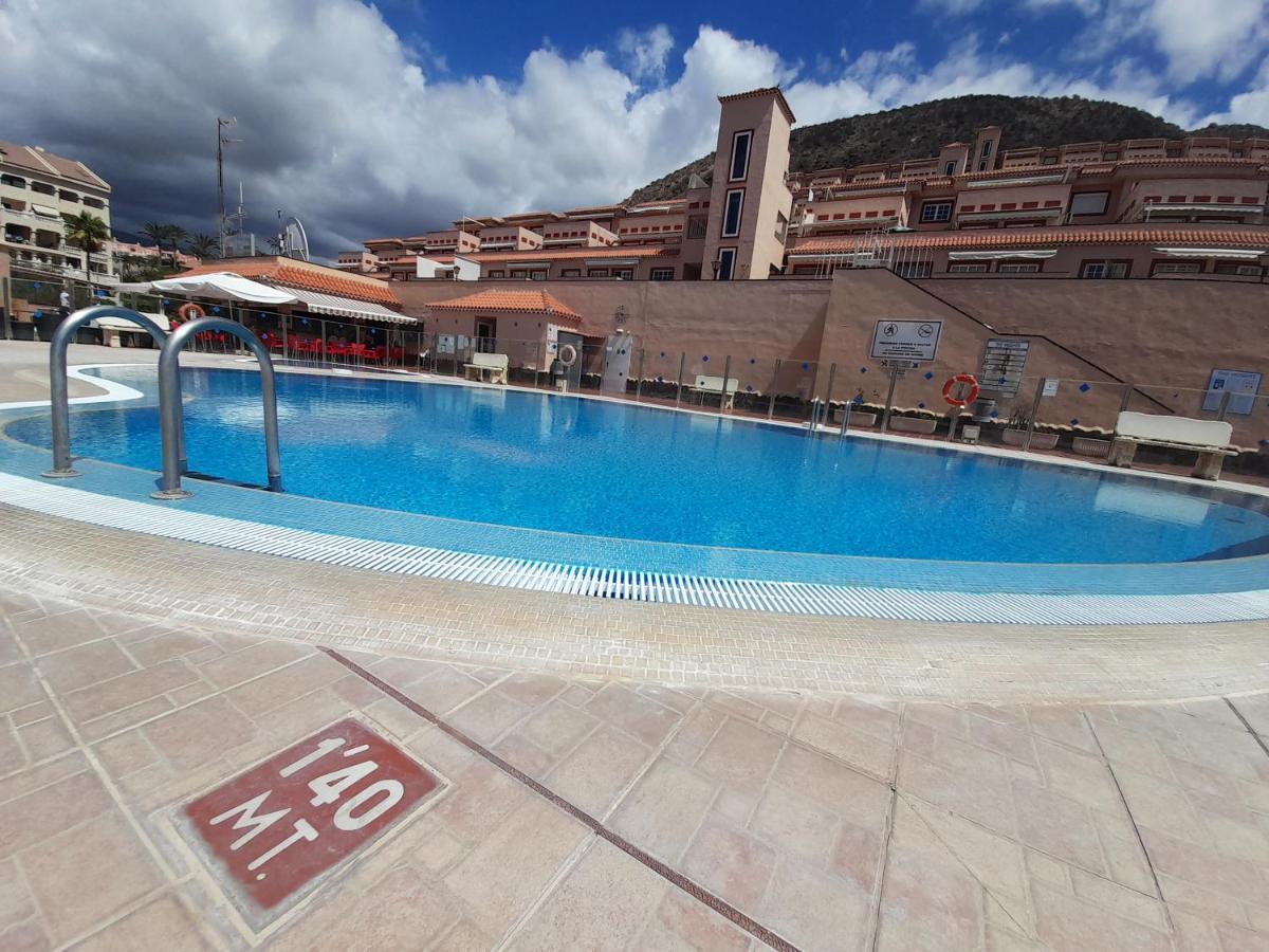 Appartamento The Heights Deluxe Arona  Esterno foto